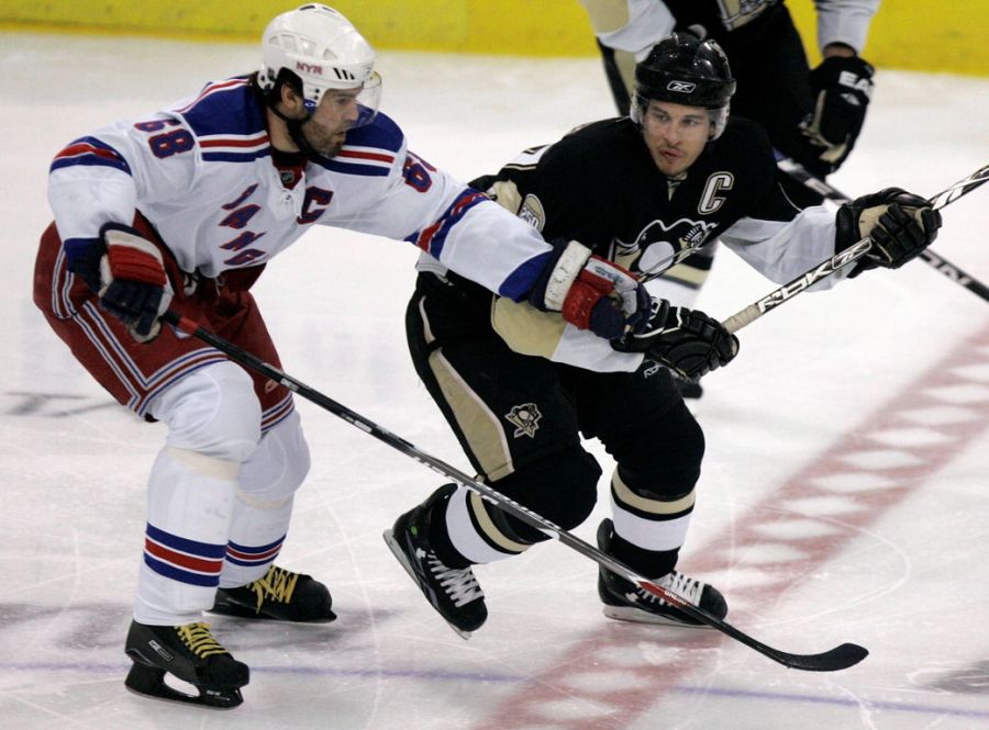 NHL: Jaromir Jagr prowadzi Flyers do zwycięstwa na inauguracje sezonu