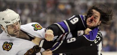 Masakra tygodnia w NHL - starcie John Scott vs. Kevin Westgarth