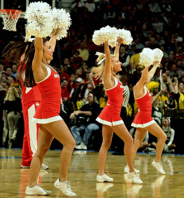 NCAA. Cheerleaderki ze wschodnich uczelni USA