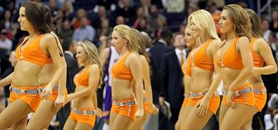 NBA. Cheerleaderki Phoenix Suns - dziewczyny z US Airways Center