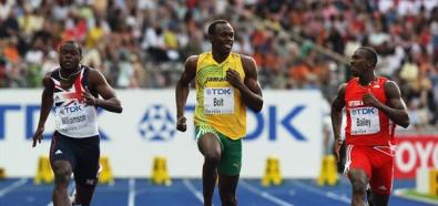 Usain Bolt przejechany przez kamerzystę po zdobyciu złota