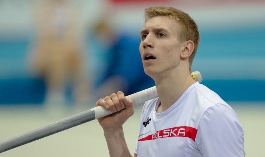 Piotr Lisek z brązowym medalem w skoku o tyczce na HMŚ