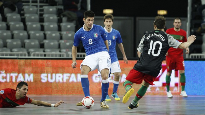 Alessandro Patias - cudowny gol piętką na ME futsalu