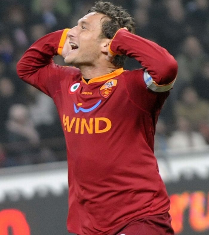 Francesco Totti zachwyca świat. AS Roma bliski Ligi Mistrzów
