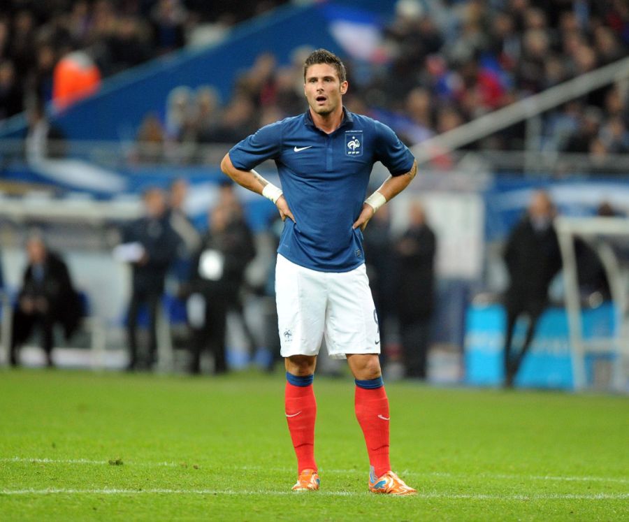 Olivier Giroud - najlepszy strzelec Ligue 1 czeka na transfer