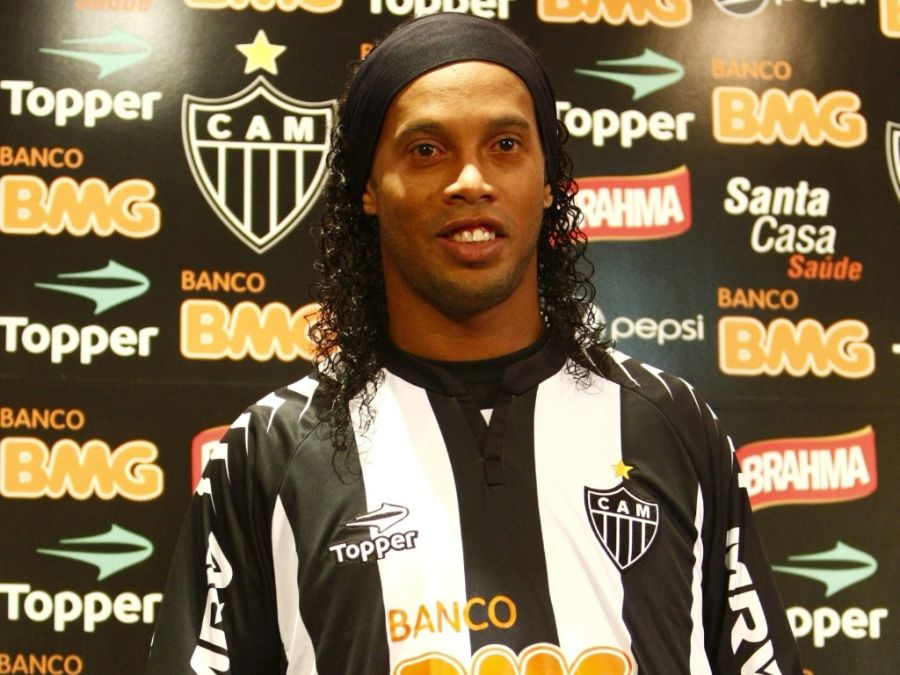 Ronaldinho coraz bliżej powrotu do Europy