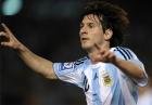 Messi "zaatakowany pocałunkiem" kibica w trakcie meczu Szwecja vs. Argentyna