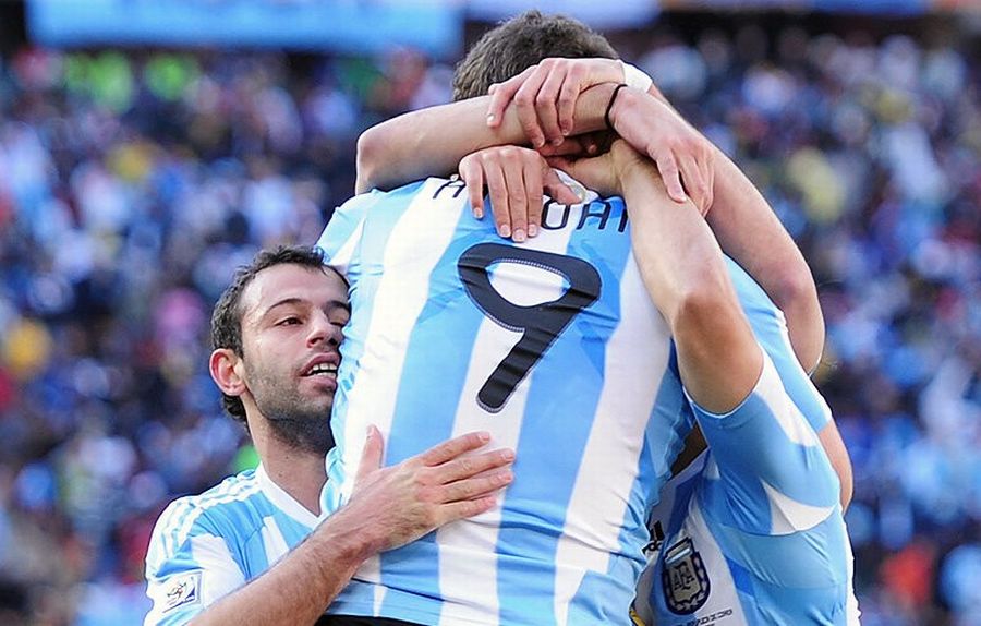 Messi znów wymiotuje w trakcie meczu. Argentyńczyk choruje?