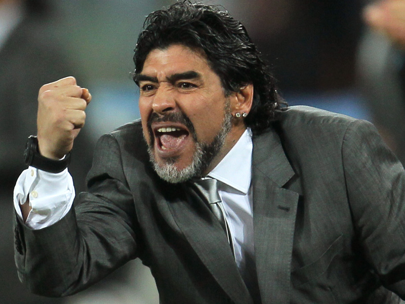 Diego Maradona zwolniony z Al Wasl Dubaj
