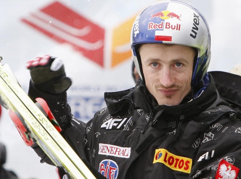 Skoki narciarskie: Adam Małysz dołączył do sztabu szkoleniowego PZN