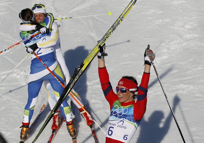 Justyna Kowalczyk wygrała sprint w Davos! Bjoergen za jej plecami