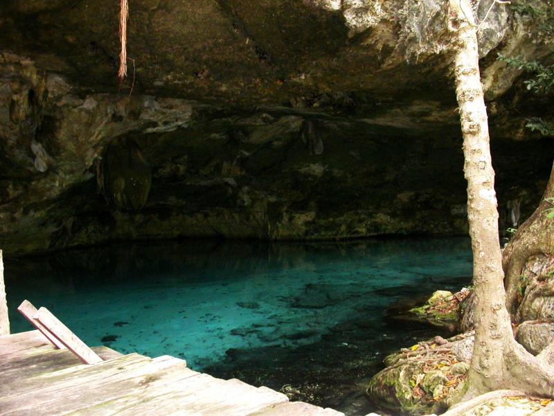 Dos Ojos, Cave diving, jaskinie