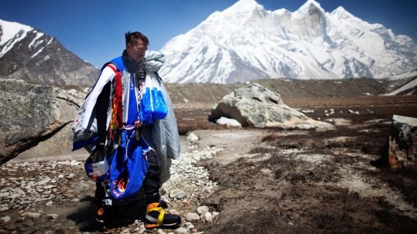 B.A.S.E. Jumping: Najwyższy skok w historii - z Mount Everestu