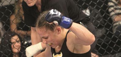 UFC: Miesha Tate nową mistrzynią. Holm "uduszona"