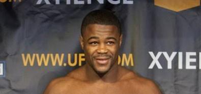 UFC: Rashad Evans planuje zmienę kategorii wagowej 