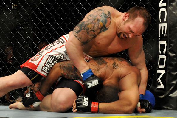 UFC 131: Brock Lesnar nie zawalczy