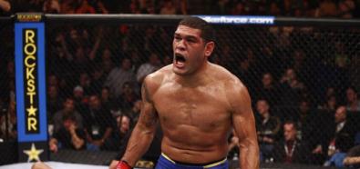 UFC: Antonio Silva złapany na 