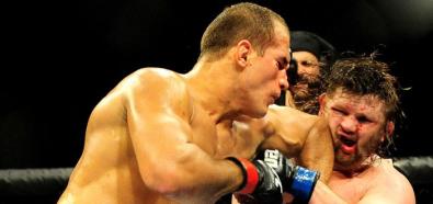 TOP 10 znokautowanych "kozaków" w MMA