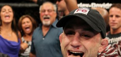 UFC: Edgar podał Swansona. Paige VanZant nokautuje