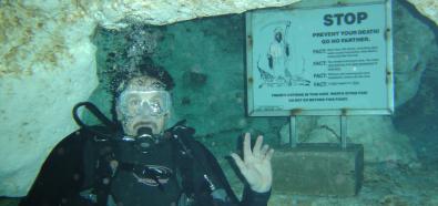Cave diving - podwodne ostrzeżenia