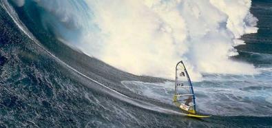 Freestyle Windsurfing i Wave Windsurfing - ewolucje z deską i żaglem