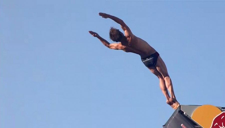 Red Bull Cliff Diving 2011: Orlando wraca na szczyt!