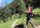 Bieganie po górach z kijkami do Nordic Walking