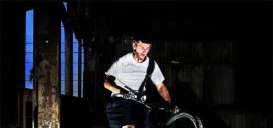 BMX: Andrew Dickey prezentuje swoje niebywałe umiejętności