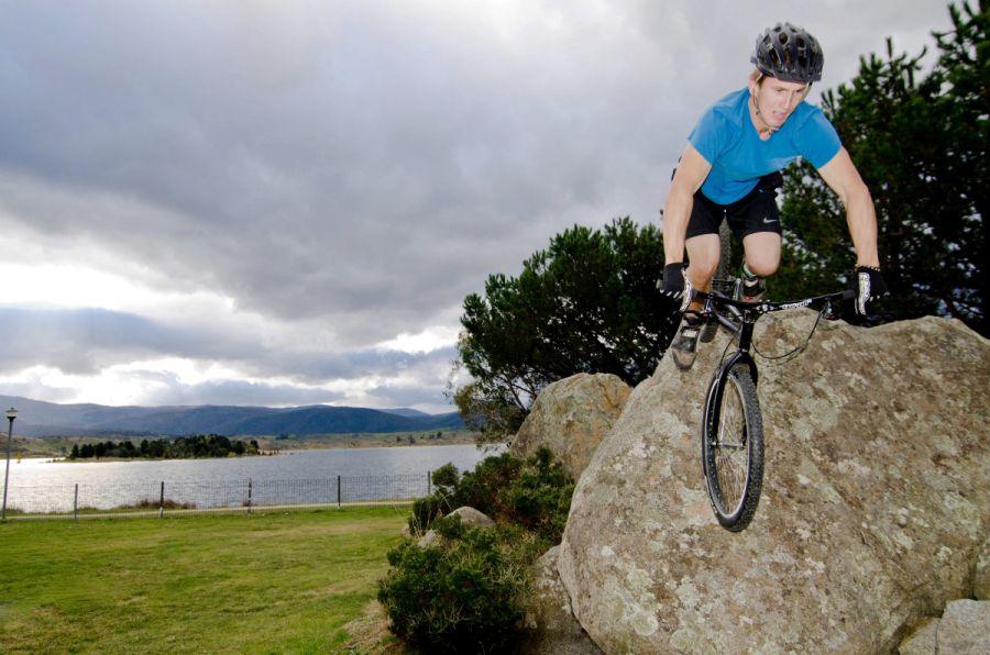 Młodzi mistrzowie jazdy na BMXach dają popis w Nowej Zelandii