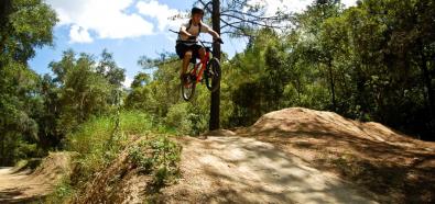 Dirt Jumping - rower - skoki na rowerze - przygoda - adrenalina
