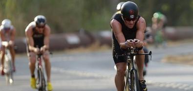 Lance Armstrong trzeci w zawodach triathlonowych 