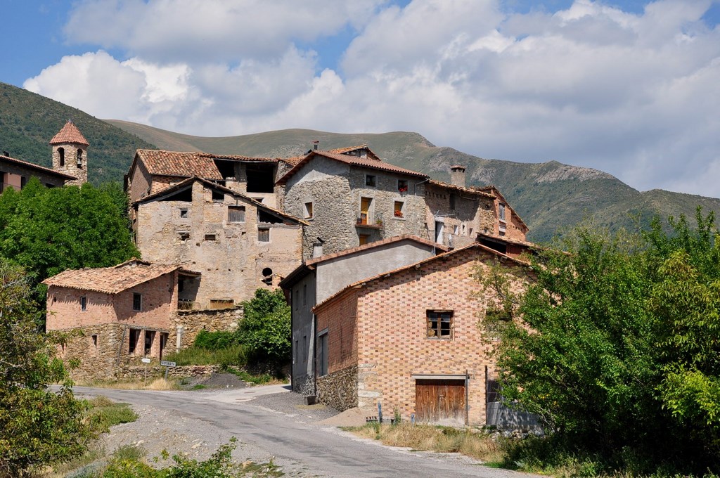 Hiszpańskie wsie na sprzedaż