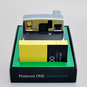 Polaroid ONE