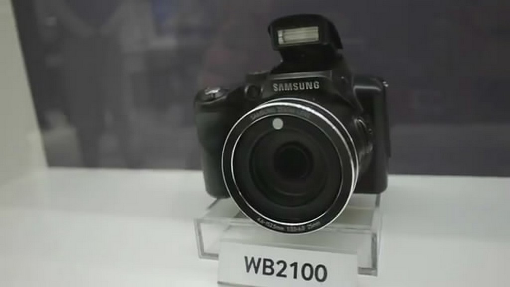 Samsung WB2100