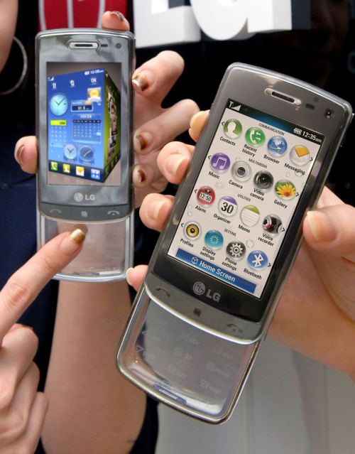 LG GD900 telefon ze szklaną klawiaturą