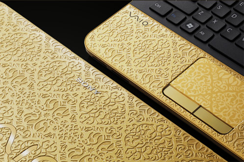 VAIO Holiday 2010 Signature Collection