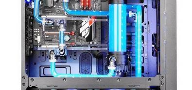 Thermaltake Core X71 Tempered Glass Edition 